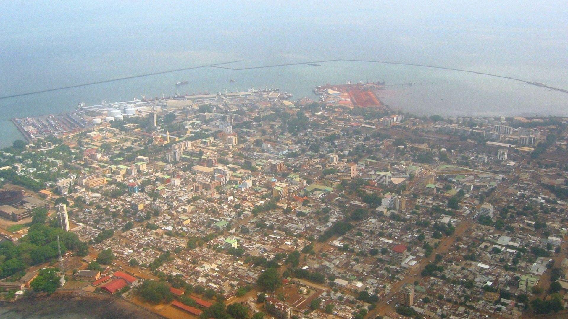 With PayPorter, you can make fast, easy and safe money transfers to Guinea at the most affordable prices!